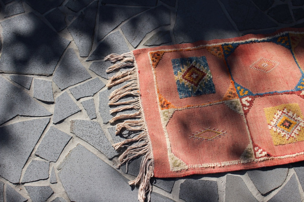 The Vintage Tapis Bebère