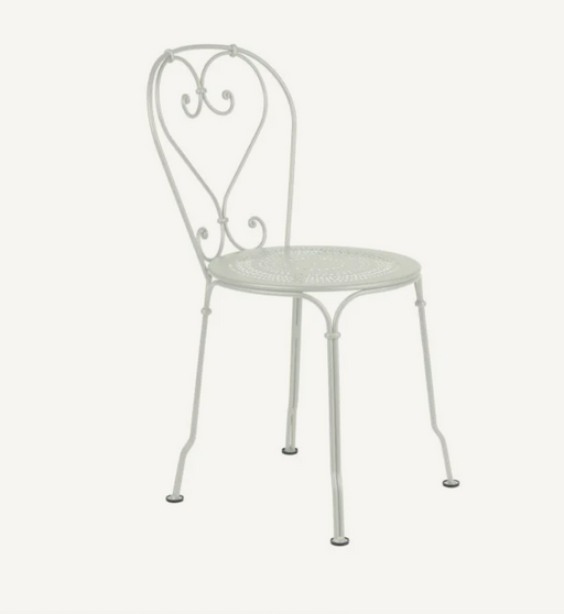 1900 Chair – Clay Grey