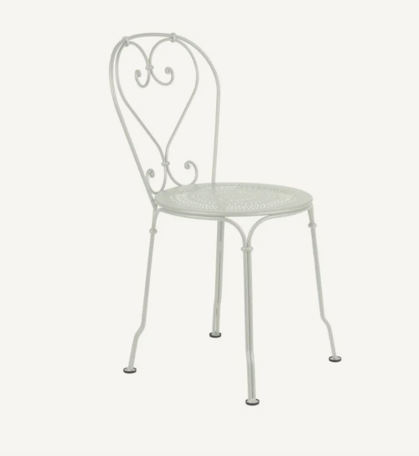 1900 Chair – Clay Grey