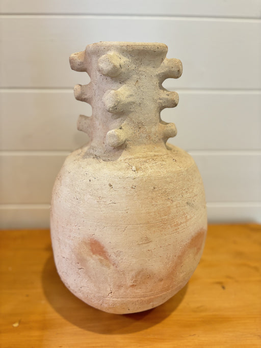 White Tamegroute Vase 03