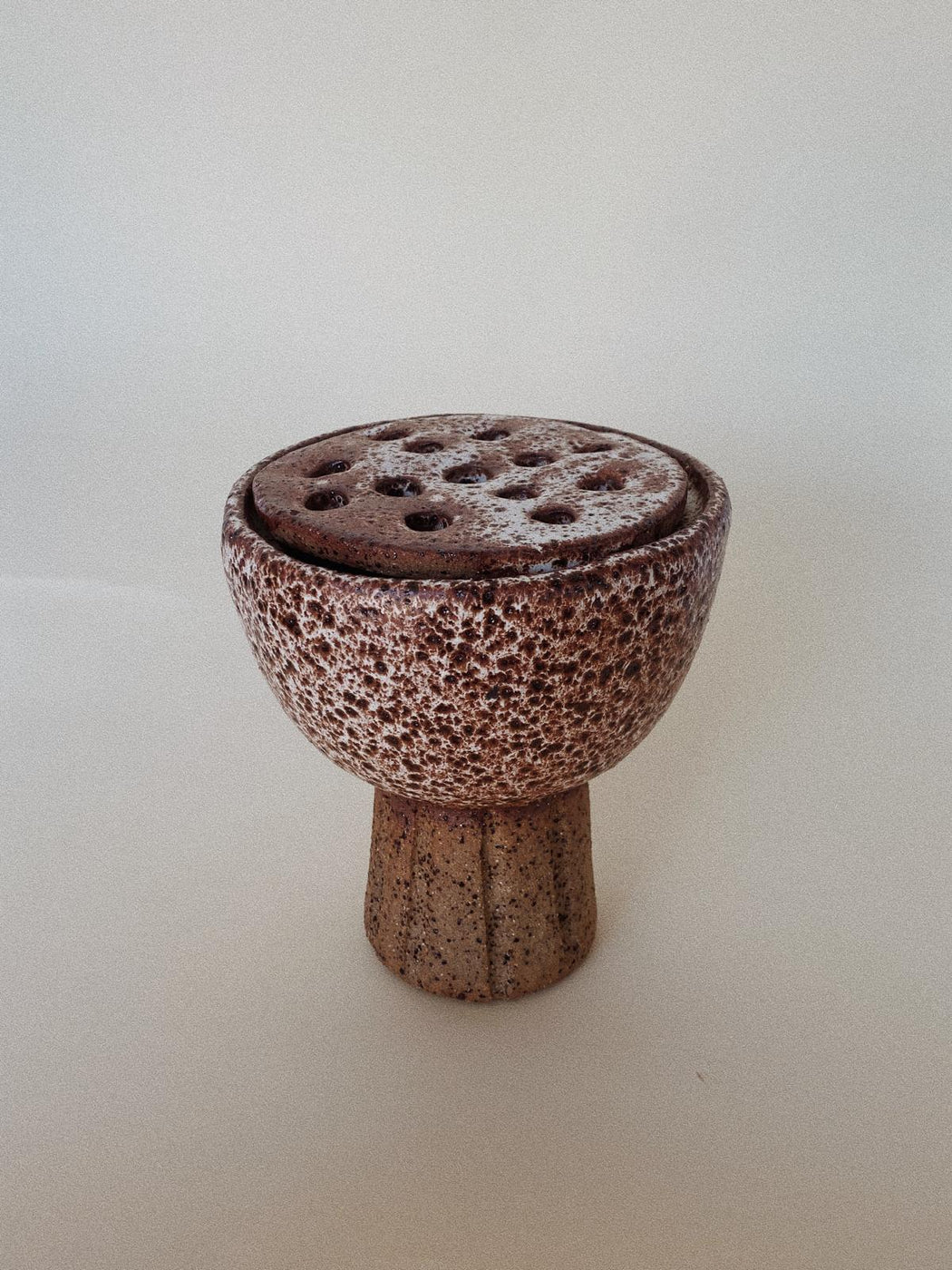 Earth Wildflower Ceramic Vase – Removable Top Plate | Ochre